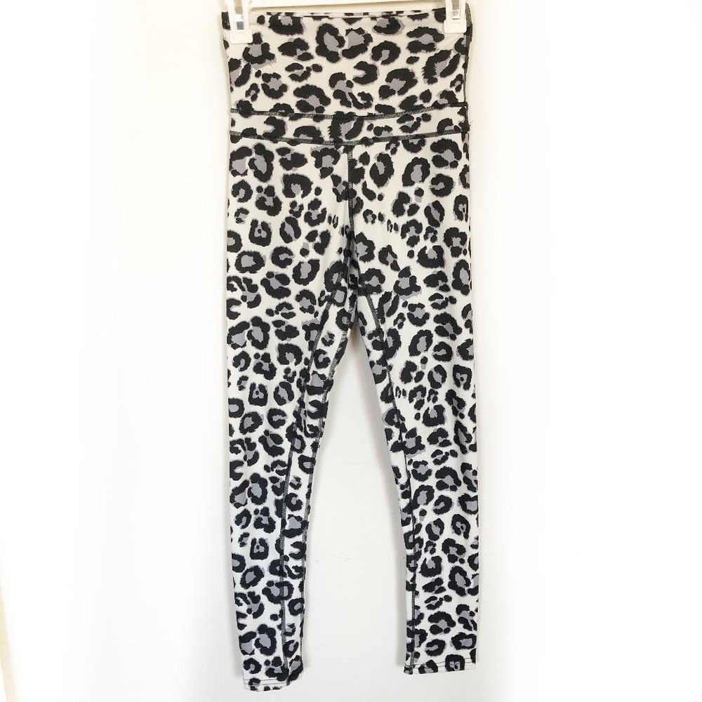 Electric Yoga Freedom Cheetah Legging Size Small